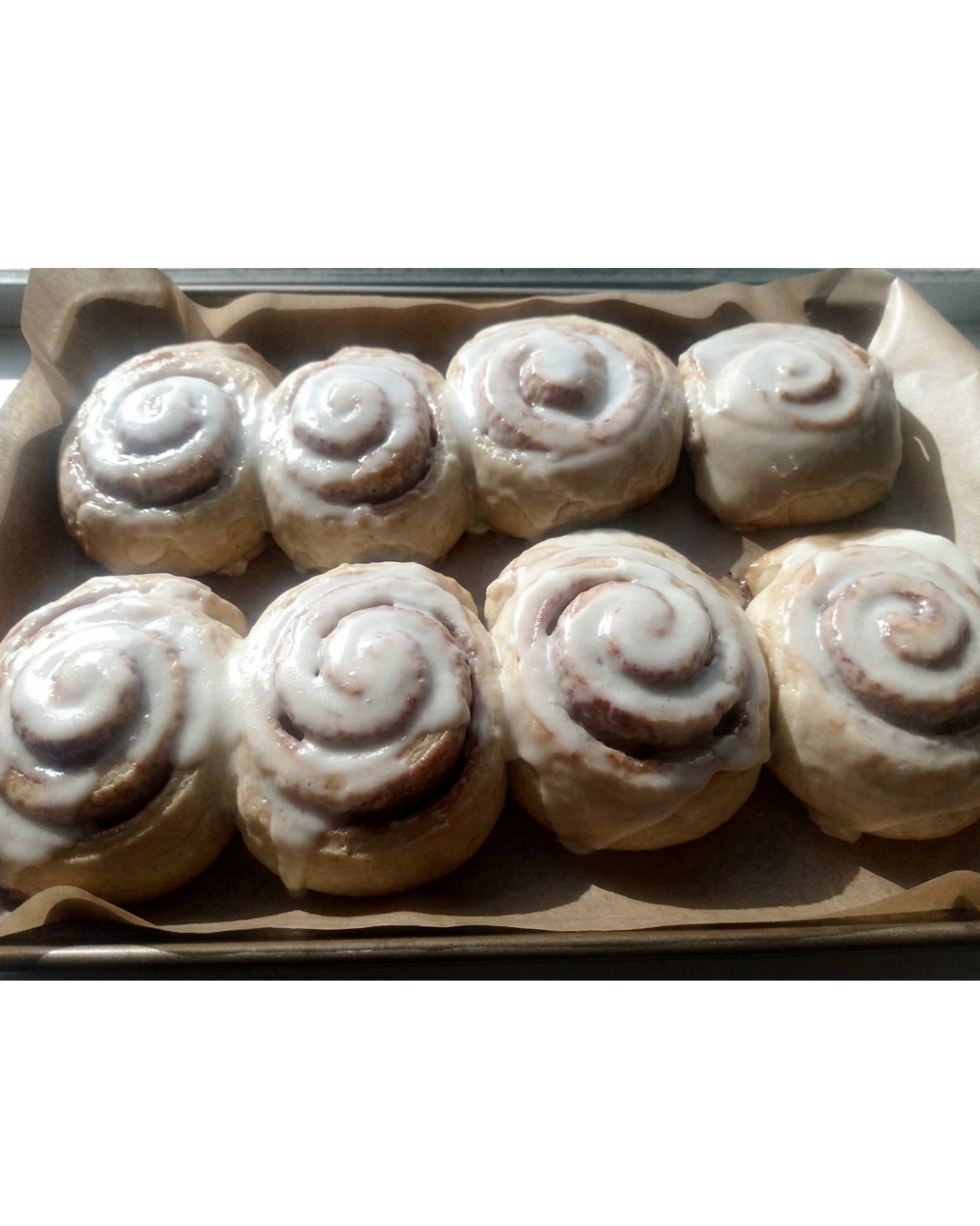 8 Pack Sourdough cinnamon rolls